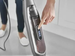 Shark Kick n' Flip Automatisk Damper S6003EU 1200 watt - Vandkapacitet: 375 ml - 8 meter ledningslængde