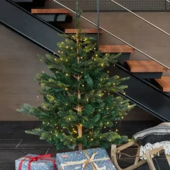 Sirius Axel Kunstigt Juletræ m. LED H 150 cm - Plastik - Grøn