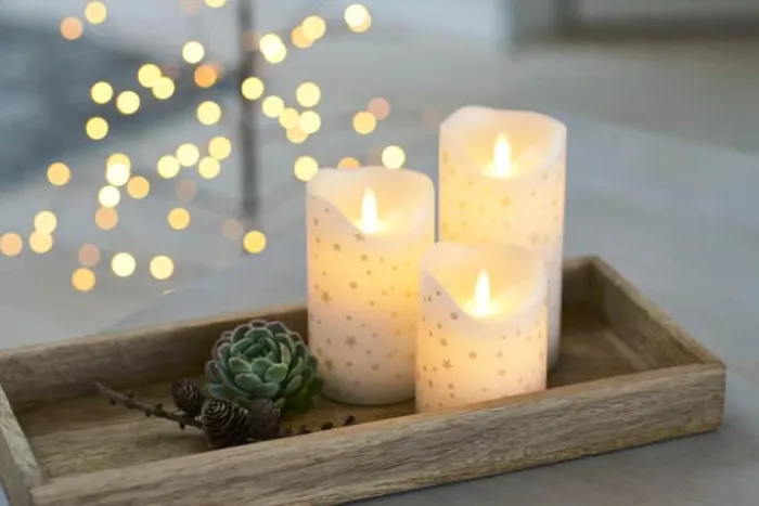Sirius Sara Exclusive Romantic LED Bloklys - 3 stk. 3 størrelser - Hvid/guldfarvet