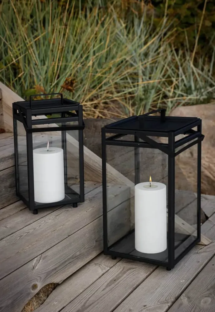 SKAGEN living Lanterne H 45 cm - Jern/glas - Sort
