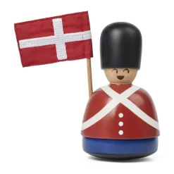Spring Copenhagen Figur - Big Guardy Garder H 12 cm - Certificeret bøgetræ