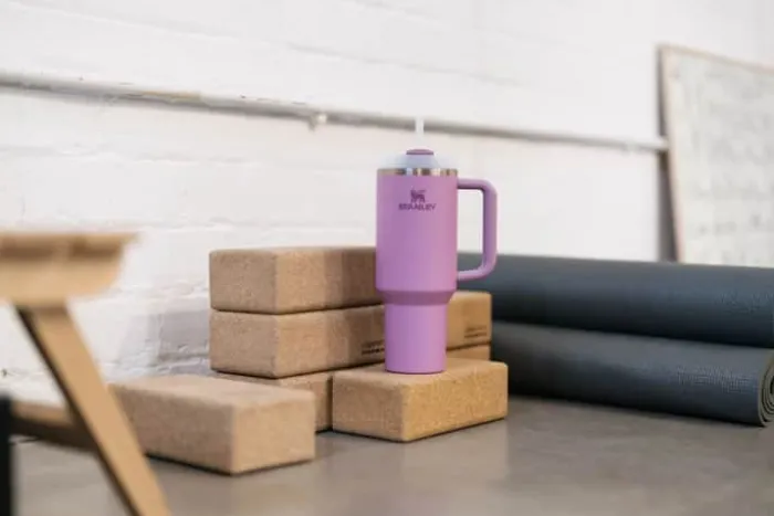 Stanley The Quencher H2.0 Flowstate Tumbler 1,18 liter - Rustfrit stål - Lilac