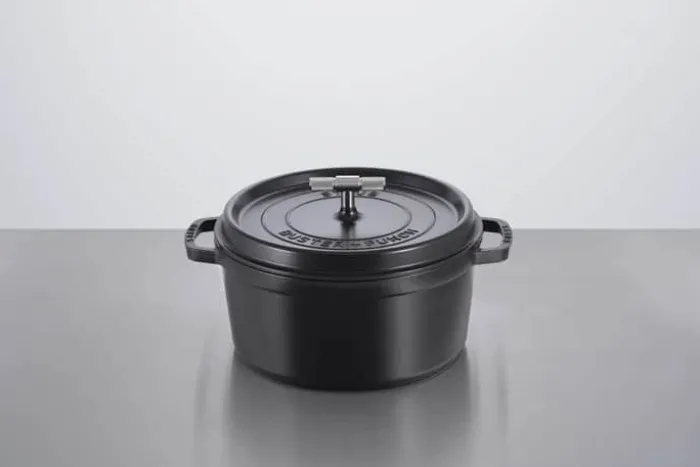 Staub La Cocotte 6,75 liter - Støbejern - Sort