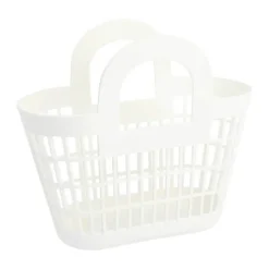 Sun Jellies Rosie Basket H 30,5 x B 17 x D 33 cm - 100% Genanvendeligt plastik - Cream