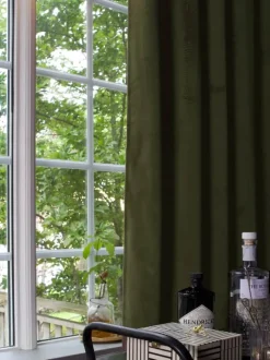 Svanefors Estrelle Gardin - 2 stk. H 320 x B 135 cm - Polyester - Mos