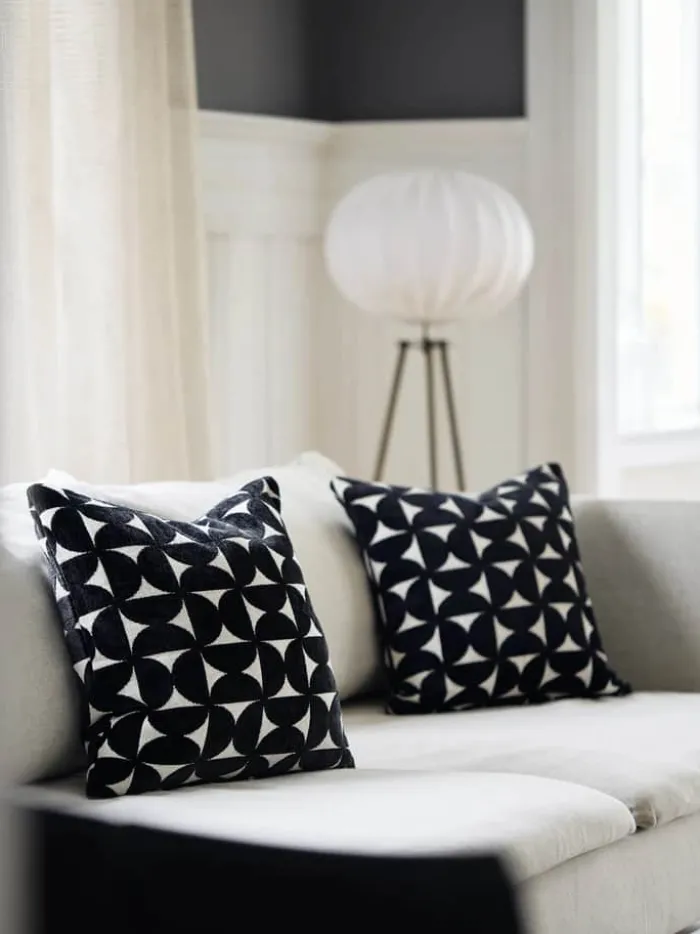 Svanefors Tess Pudebetræk B 45 x L 45 cm - Polyester - Mørkeblå