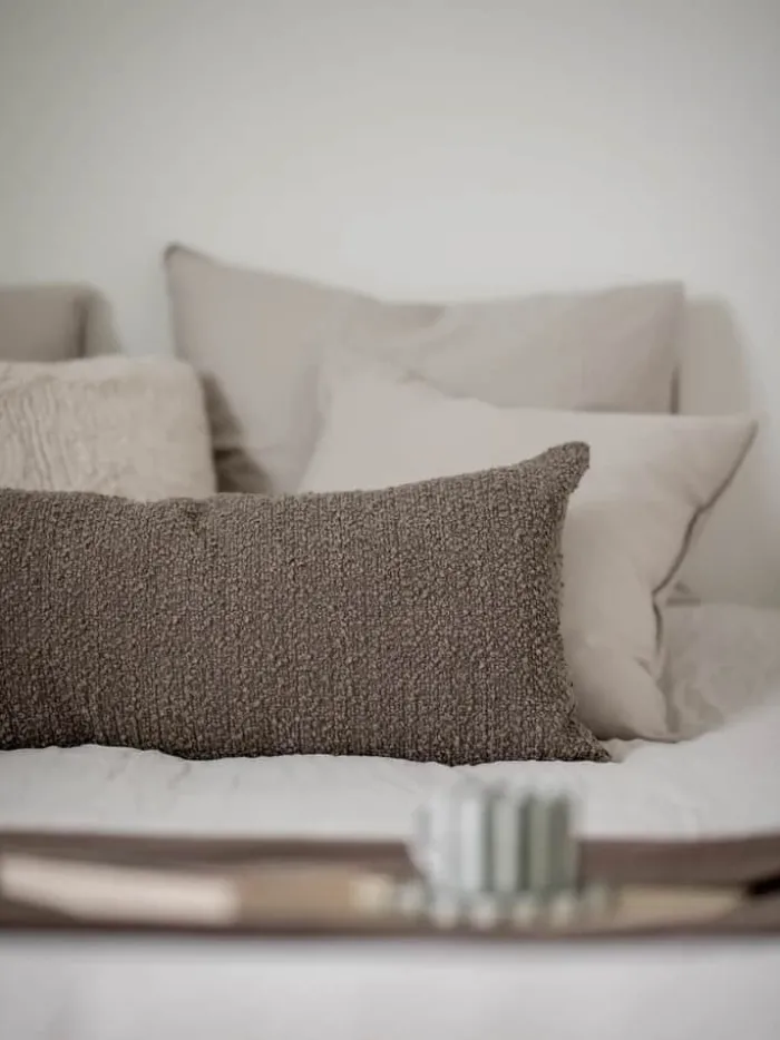 Svanefors Trond Pudebetræk B 80 x L 35 cm - Polyester - Nougat
