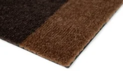 Tica Copenhagen Stripes Horisontal Gulvmåtte B 60 x L 90 cm - Polyamid/vinyl - Brun/cognac/sort