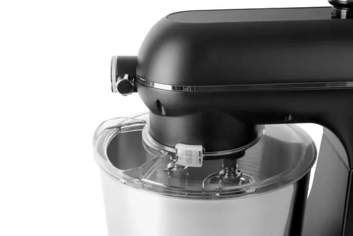 Timm Vladimir Kitchen Røremaskine 1000 watt - 6 liter skål - Inkl. tilbehør
