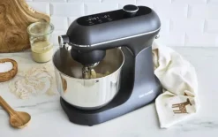 Timm Vladimir Kitchen Røremaskine 1000 watt - 6 liter skål - Inkl. tilbehør