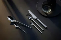 WMF Kineo Bestiksæt - 30 Dele 6 Kuverter - Rustfrit stål - Blank