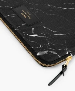 Wouf Black Marble iPad sleeve H 16,9 x 24 cm - Sort marmor